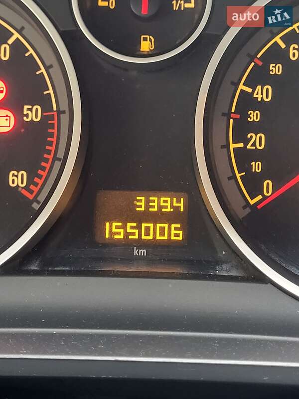 Мінівен Opel Zafira 2011 в Києві