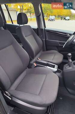 Мінівен Opel Zafira 2009 в 