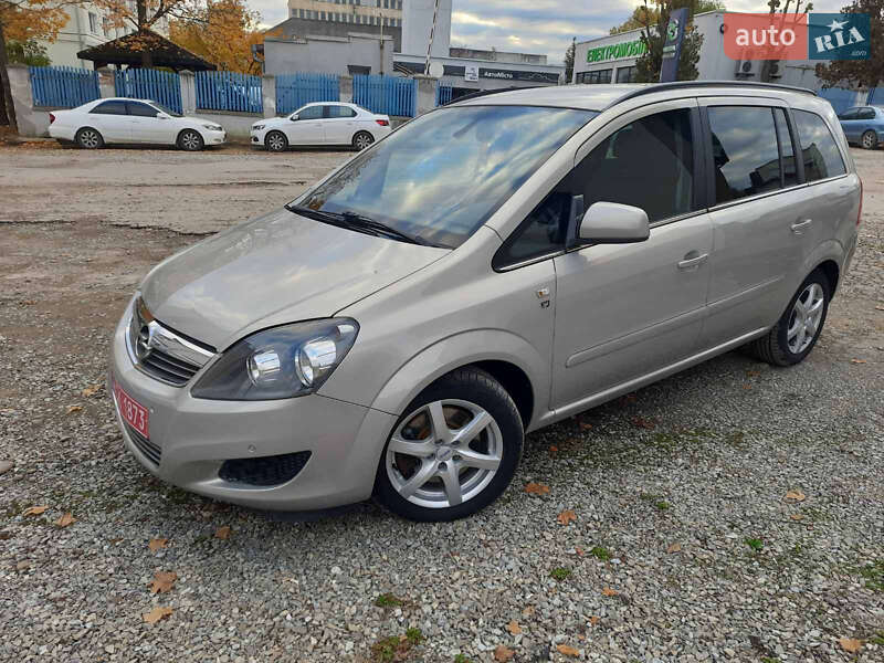 Минивэн Opel Zafira 2010 в Калуше фото 7 Минивэн Opel Zafira 2010 в Калуше