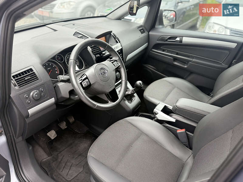 Минивэн Opel Zafira 2011 в Виннице фото 18 Минивэн Opel Zafira 2011 в Виннице