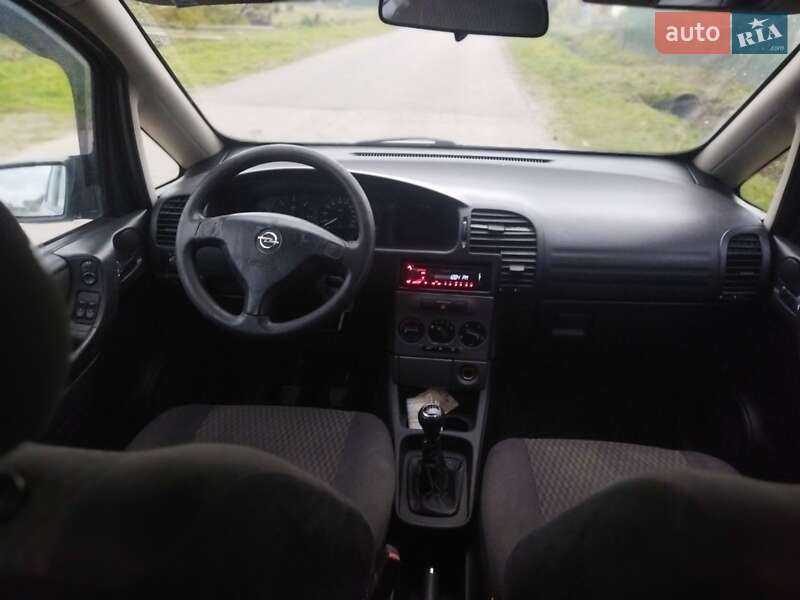 Мінівен Opel Zafira 2005 в Новояворівську фото 11 Мінівен Opel Zafira 2005 в Новояворівську