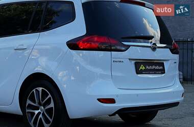 Минивэн Opel Zafira 2018 в 