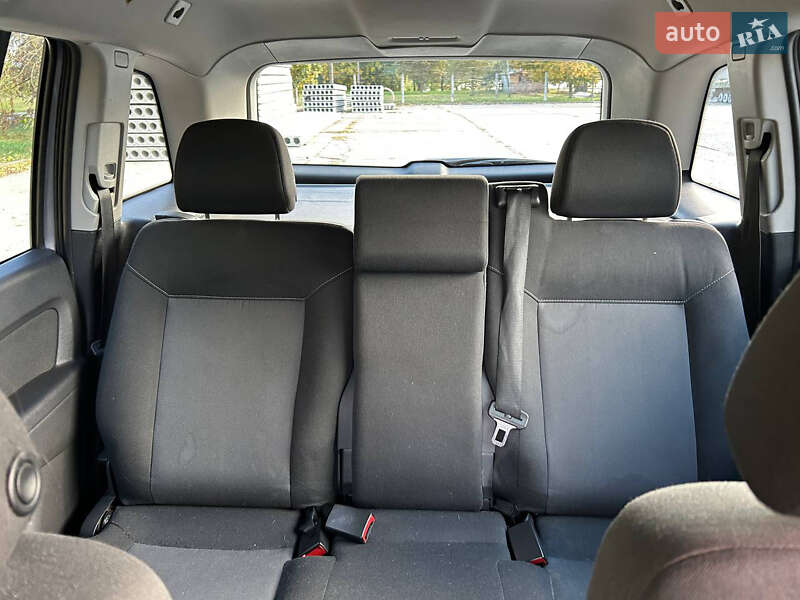 Минивэн Opel Zafira 2008 в Александрие