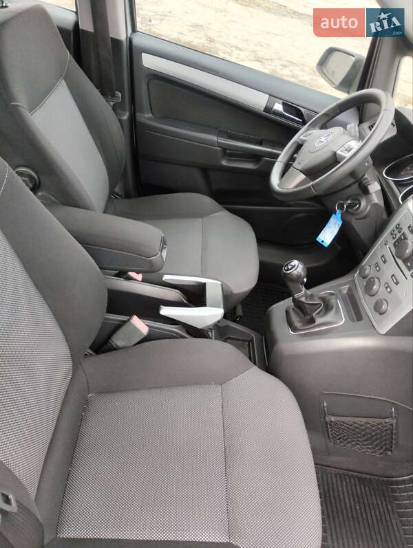 Мінівен Opel Zafira 2009 в Вінниці фото 2 Мінівен Opel Zafira 2009 в Вінниці