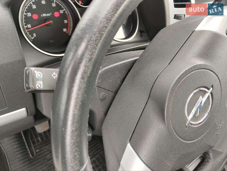 Мінівен Opel Zafira 2009 в Вінниці фото 7 Мінівен Opel Zafira 2009 в Вінниці