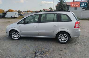 Минивэн Opel Zafira 2009 в 