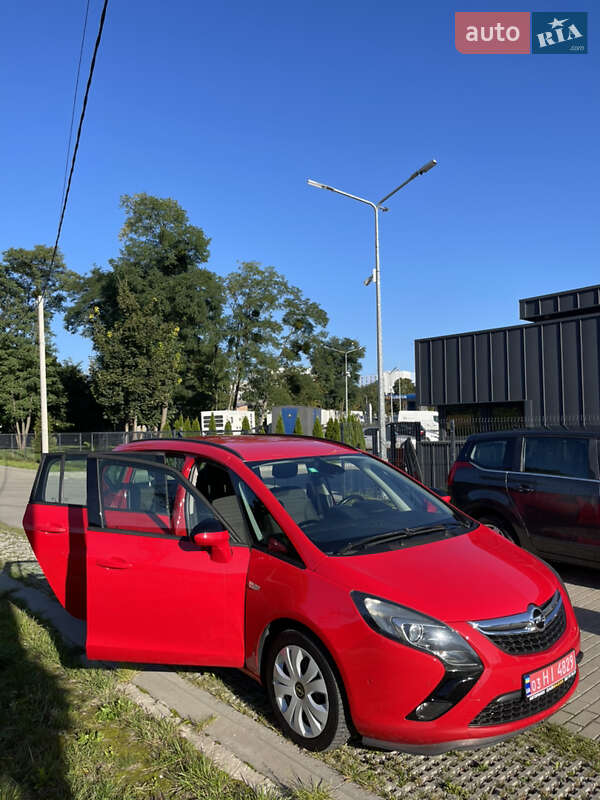 Мінівен Opel Zafira 2014 в Львові