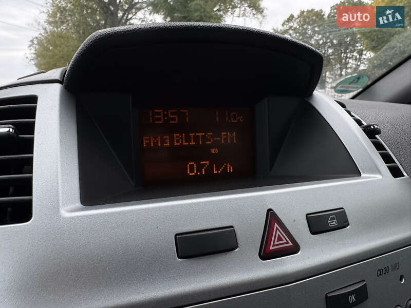 Минивэн Opel Zafira 2009 в Умани