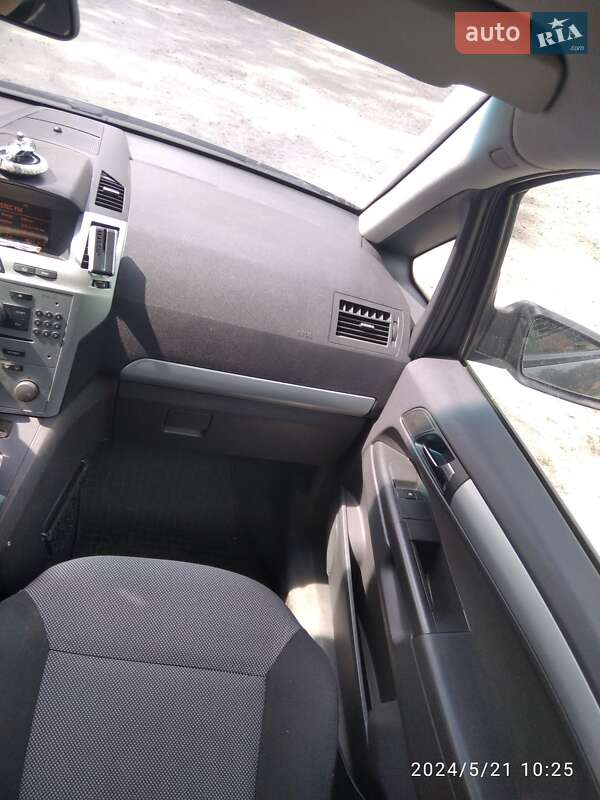 Мінівен Opel Zafira 2009 в Білій Церкві фото 14 Мінівен Opel Zafira 2009 в Білій Церкві