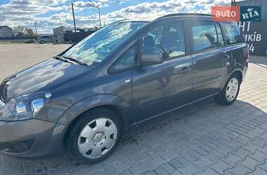 Мінівен Opel Zafira 2011 в  фото 5 Мінівен Opel Zafira 2011 в