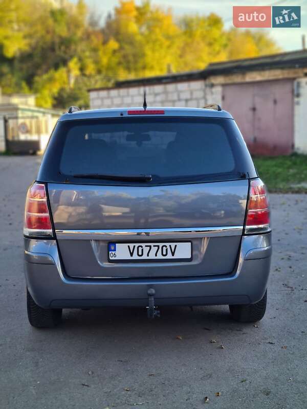 Мінівен Opel Zafira 2006 в Житомирі