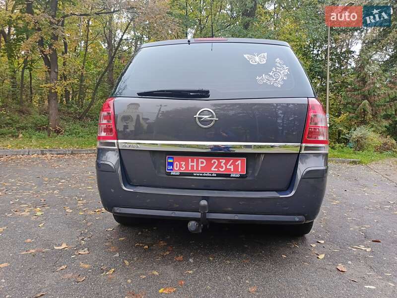 Минивэн Opel Zafira 2014 в Киеве фото 7 Минивэн Opel Zafira 2014 в Киеве
