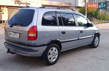 Минивэн Opel Zafira 2000 в Славуте Минивэн Opel Zafira 2000 в Славуте