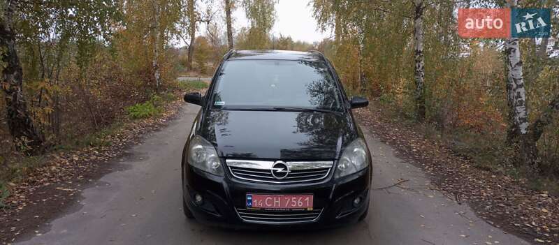 Минивэн Opel Zafira 2006 в Виннице
