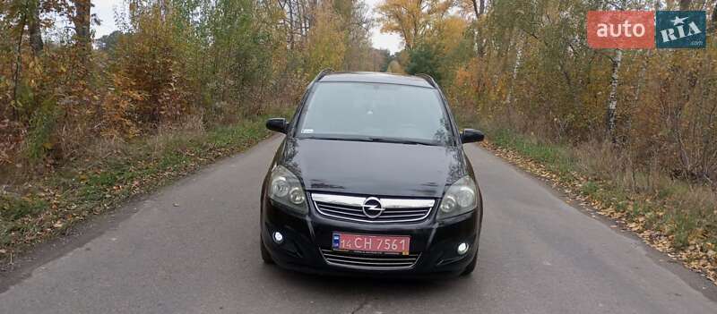 Минивэн Opel Zafira 2006 в Виннице