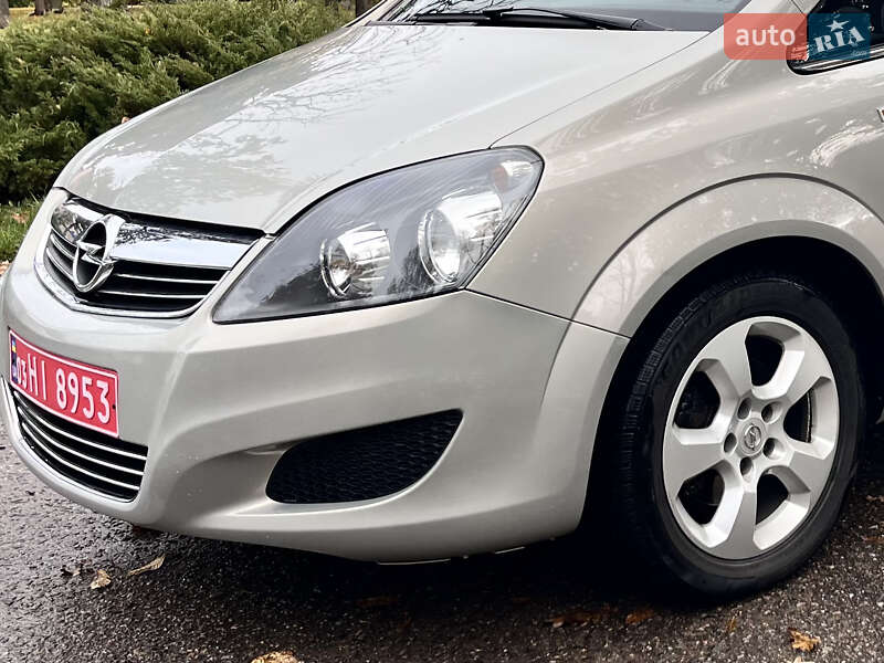 Мінівен Opel Zafira 2011 в Білій Церкві фото 11 Мінівен Opel Zafira 2011 в Білій Церкві