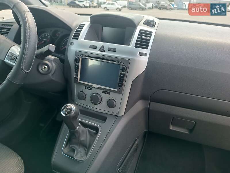 Минивэн Opel Zafira 2010 в Харькове фото 24 Минивэн Opel Zafira 2010 в Харькове