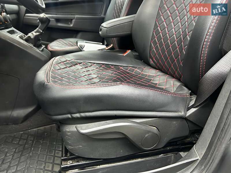 Минивэн Opel Zafira 2010 в Черновцах