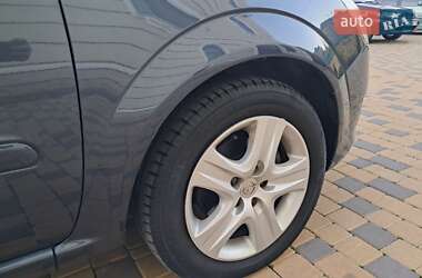 Минивэн Opel Zafira 2009 в 