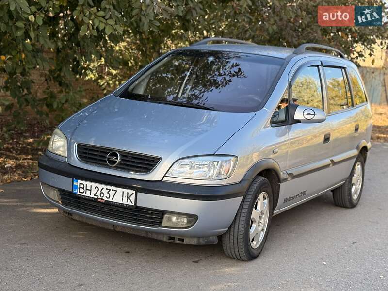 Мінівен Opel Zafira 2001 в Одесі