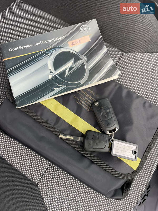 Мінівен Opel Zafira 2011 в Дрогобичі фото 75 Мінівен Opel Zafira 2011 в Дрогобичі