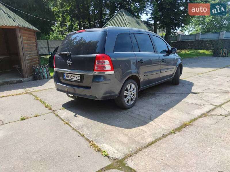 Минивэн Opel Zafira 2010 в Жмеринке фото 6 Минивэн Opel Zafira 2010 в Жмеринке