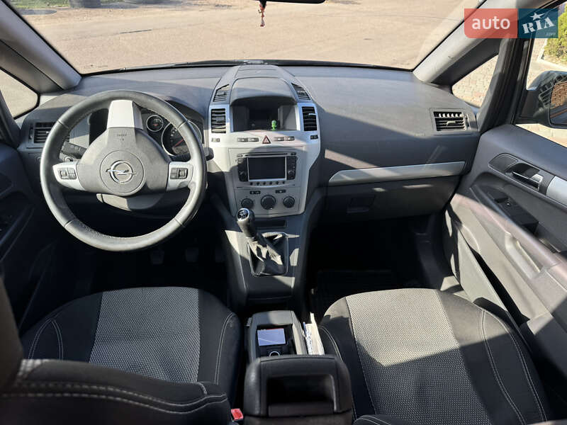 Мінівен Opel Zafira 2012 в Одесі фото 3 Мінівен Opel Zafira 2012 в Одесі