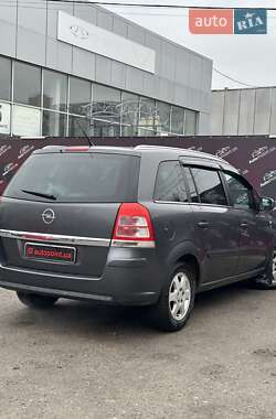 Мінівен Opel Zafira 2011 в  фото 7 Мінівен Opel Zafira 2011 в
