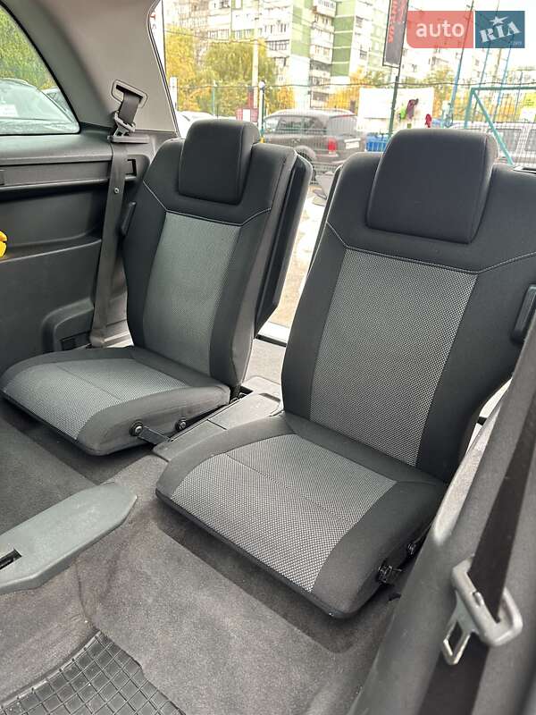 Минивэн Opel Zafira 2011 в Сумах фото 13 Минивэн Opel Zafira 2011 в Сумах