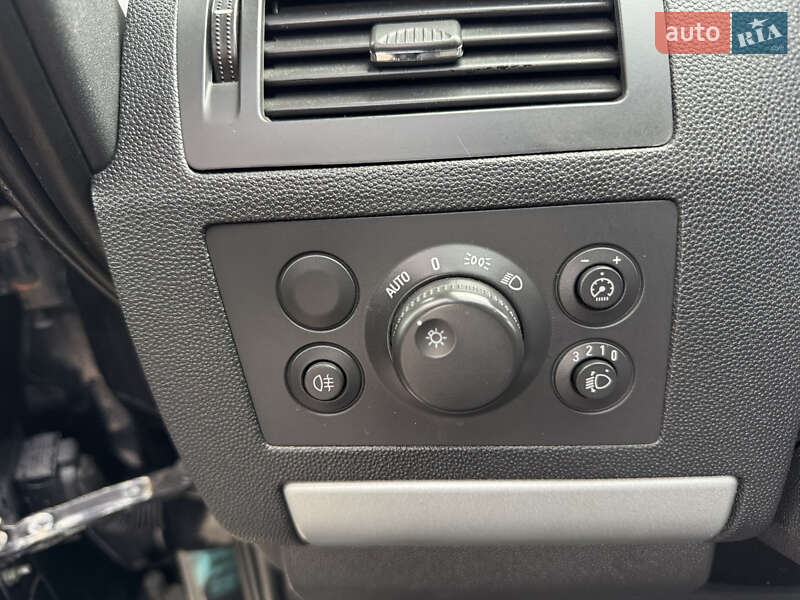 Мінівен Opel Zafira 2009 в Трускавці фото 47 Мінівен Opel Zafira 2009 в Трускавці