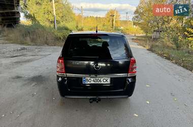Мінівен Opel Zafira 2009 в  фото 10 Мінівен Opel Zafira 2009 в