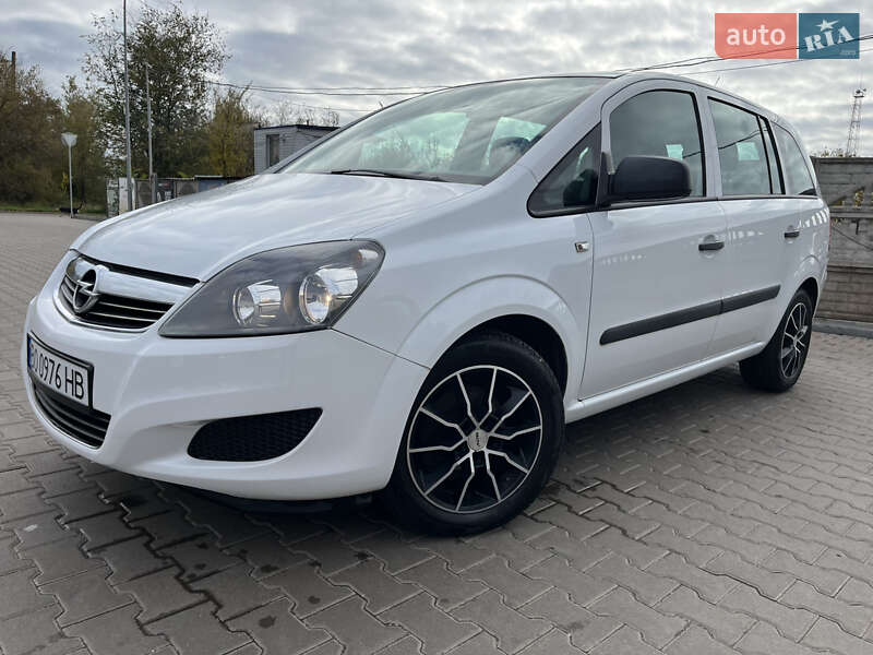 Минивэн Opel Zafira 2011 в Кривом Роге