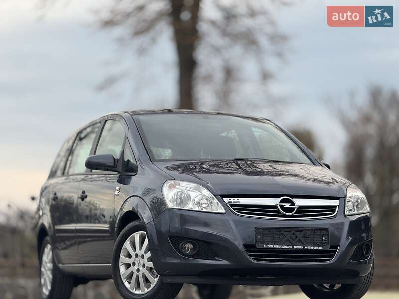 Opel Zafira 2010