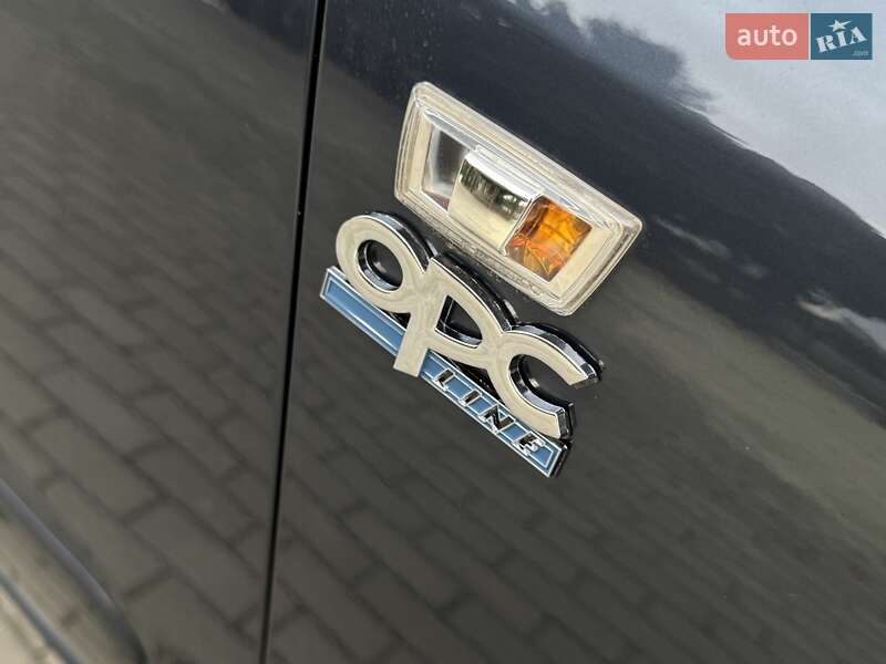 Минивэн Opel Zafira 2010 в Дрогобыче