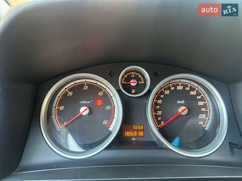 Мінівен Opel Zafira 2010 в Вінниці