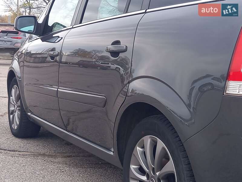 Минивэн Opel Zafira 2010 в Белой Церкви фото 4 Минивэн Opel Zafira 2010 в Белой Церкви