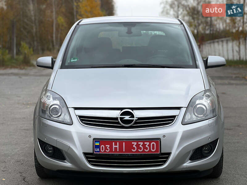 Мінівен Opel Zafira 2008 в Звягелі фото 3 Мінівен Opel Zafira 2008 в Звягелі