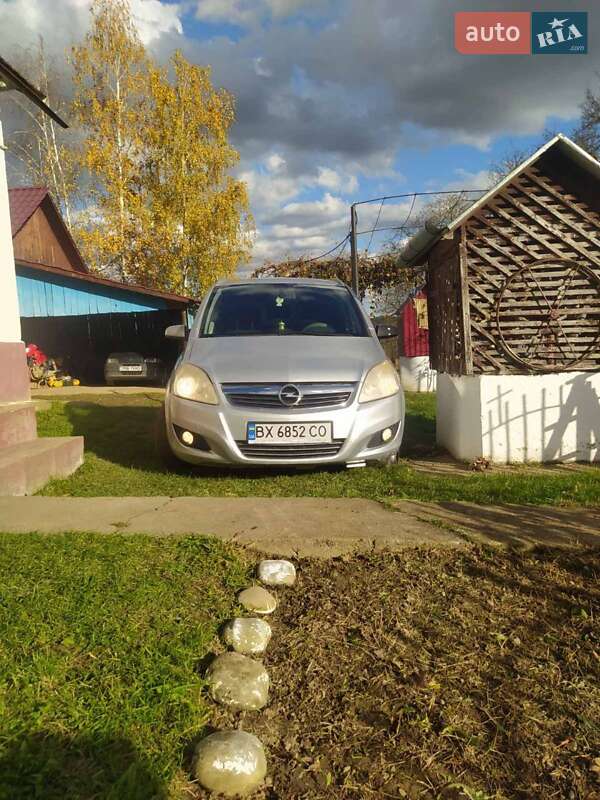 Минивэн Opel Zafira 2008 в Черновцах фото 7 Минивэн Opel Zafira 2008 в Черновцах