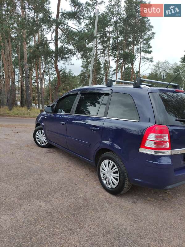 Минивэн Opel Zafira 2012 в Коростене фото 18 Минивэн Opel Zafira 2012 в Коростене