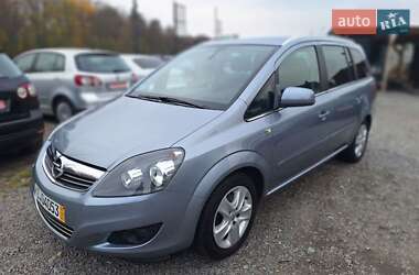 Минивэн Opel Zafira 2011 в Белой Церкви