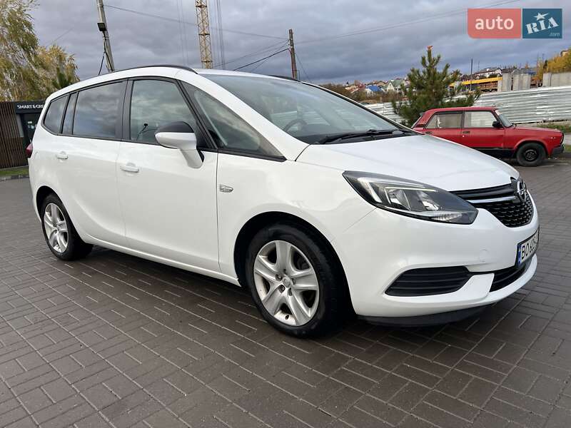 Мінівен Opel Zafira 2017 в Хмельницькому