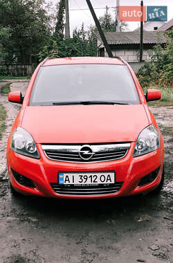 Минивэн Opel Zafira 2011 в Киеве