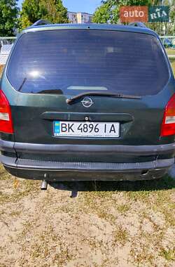 Мінівен Opel Zafira 2003 в Дубровиці
