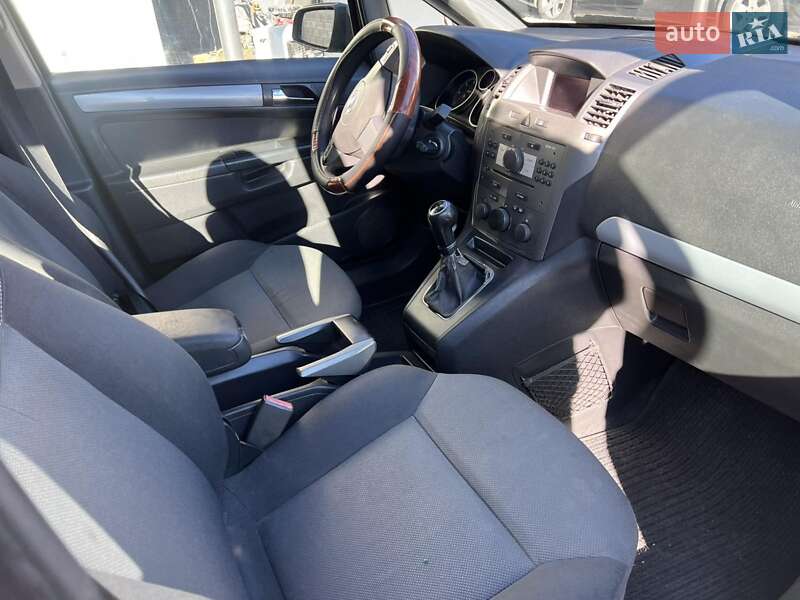 Минивэн Opel Zafira 2007 в Кременце фото 3 Минивэн Opel Zafira 2007 в Кременце