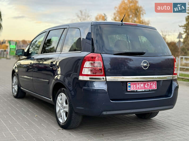 Мінівен Opel Zafira 2011 в Тернополі