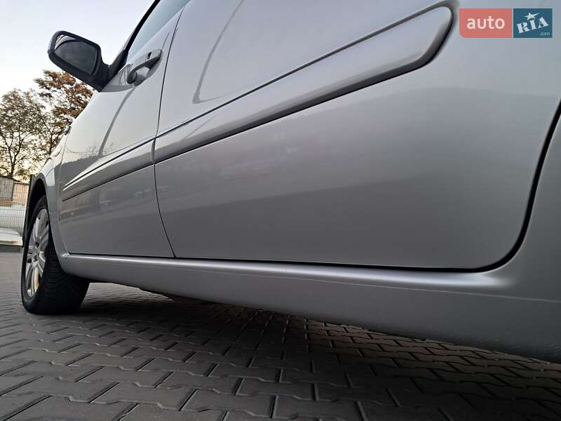 Минивэн Opel Zafira 2012 в Могилев-Подольске фото 40 Минивэн Opel Zafira 2012 в Могилев-Подольске