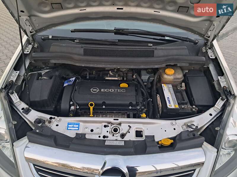 Минивэн Opel Zafira 2012 в Могилев-Подольске фото 61 Минивэн Opel Zafira 2012 в Могилев-Подольске