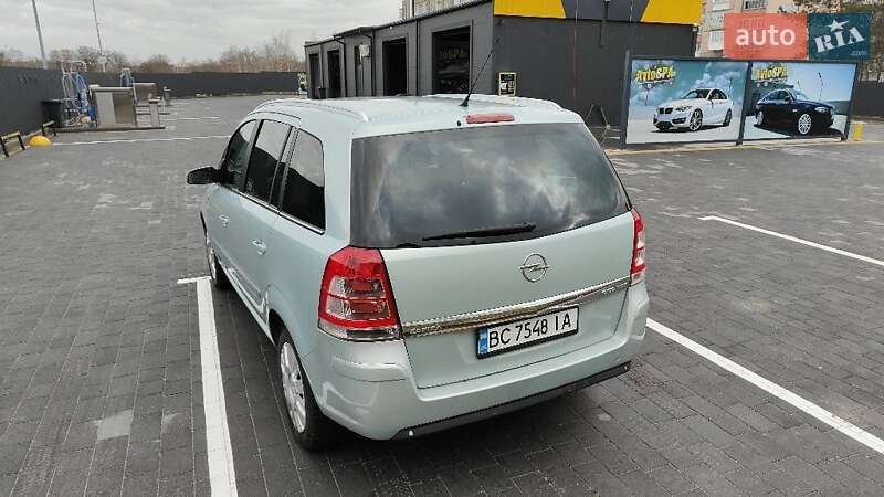 Минивэн Opel Zafira 2009 в Шептицькому