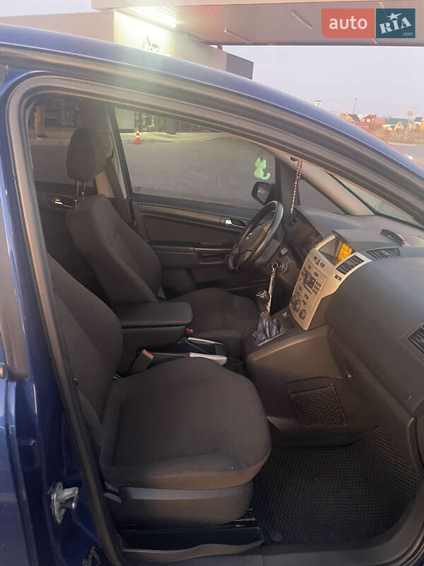Минивэн Opel Zafira 2009 в Буске фото 12 Минивэн Opel Zafira 2009 в Буске