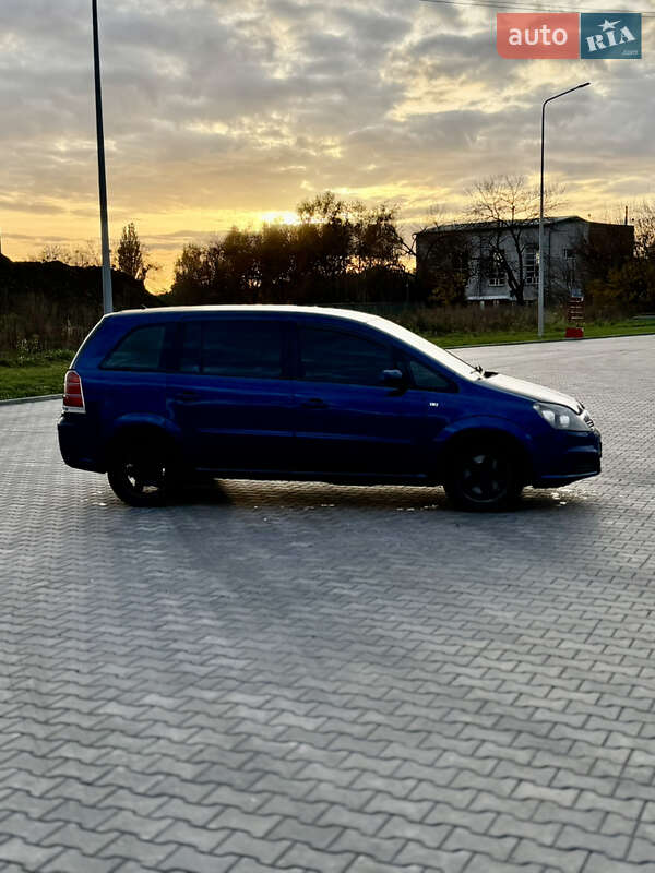 Минивэн Opel Zafira 2006 в Луцке фото 6 Минивэн Opel Zafira 2006 в Луцке